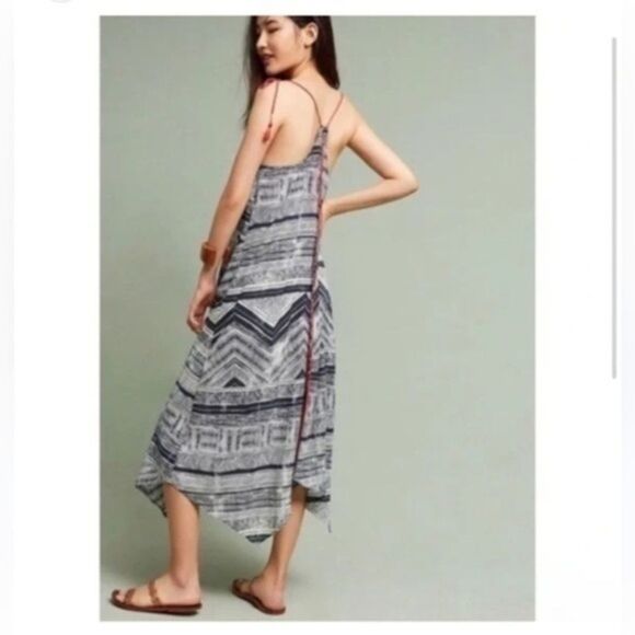 Akemi+Kin Rivera Tassel black and white red
Tie Women's Batik Anthropologie xs - Picture 1 of 14